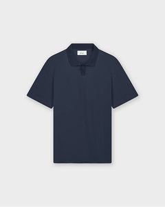 PO 02 Essence Buttonless Blueberry